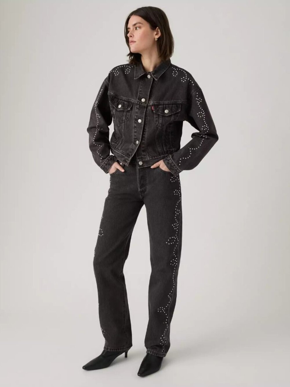 LEVI'S '90s 100% Cotton Studded High Rise Straight Leg Bejeweled Black Jeans 26 - Picture 2 of 11
